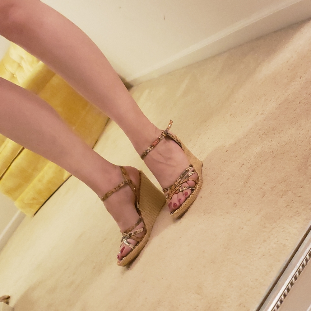 Wedge sandals with python print - Picture 4 of 4